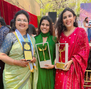 awards-7